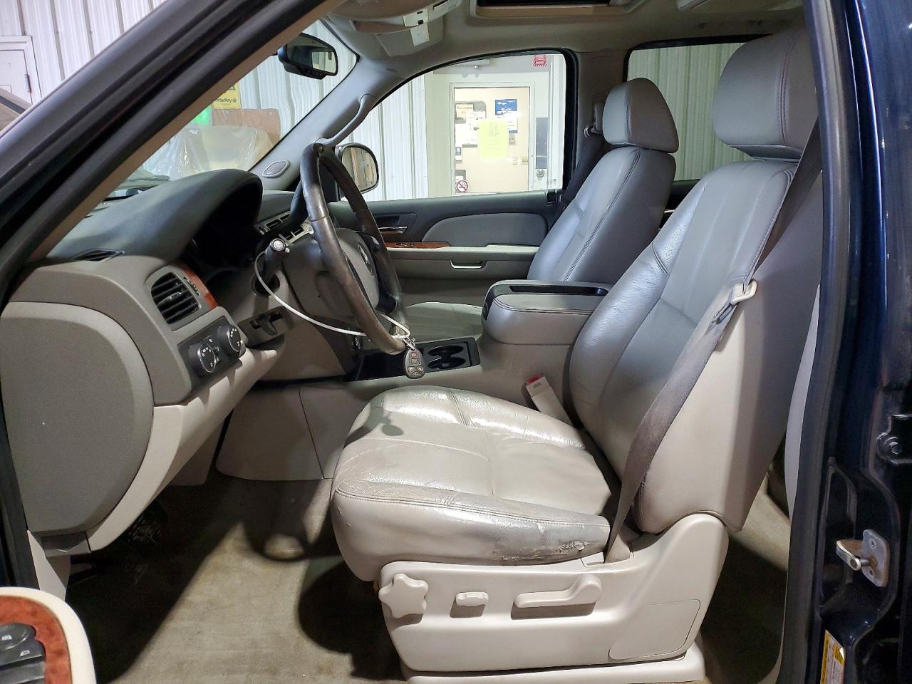 2008 CHEVROLET SUBURBAN K1500 LS photo 7