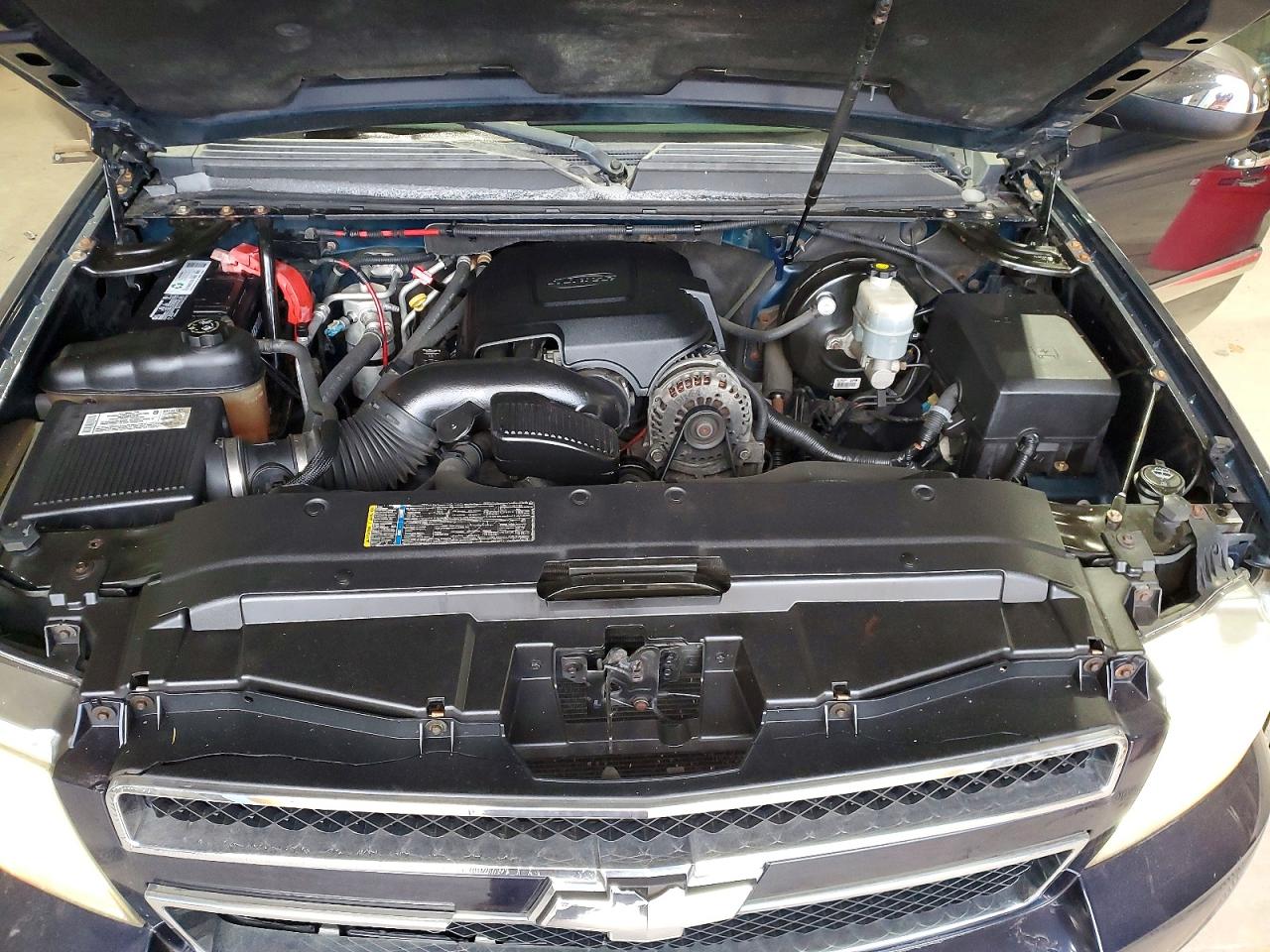 2008 CHEVROLET SUBURBAN K1500 LS photo 12