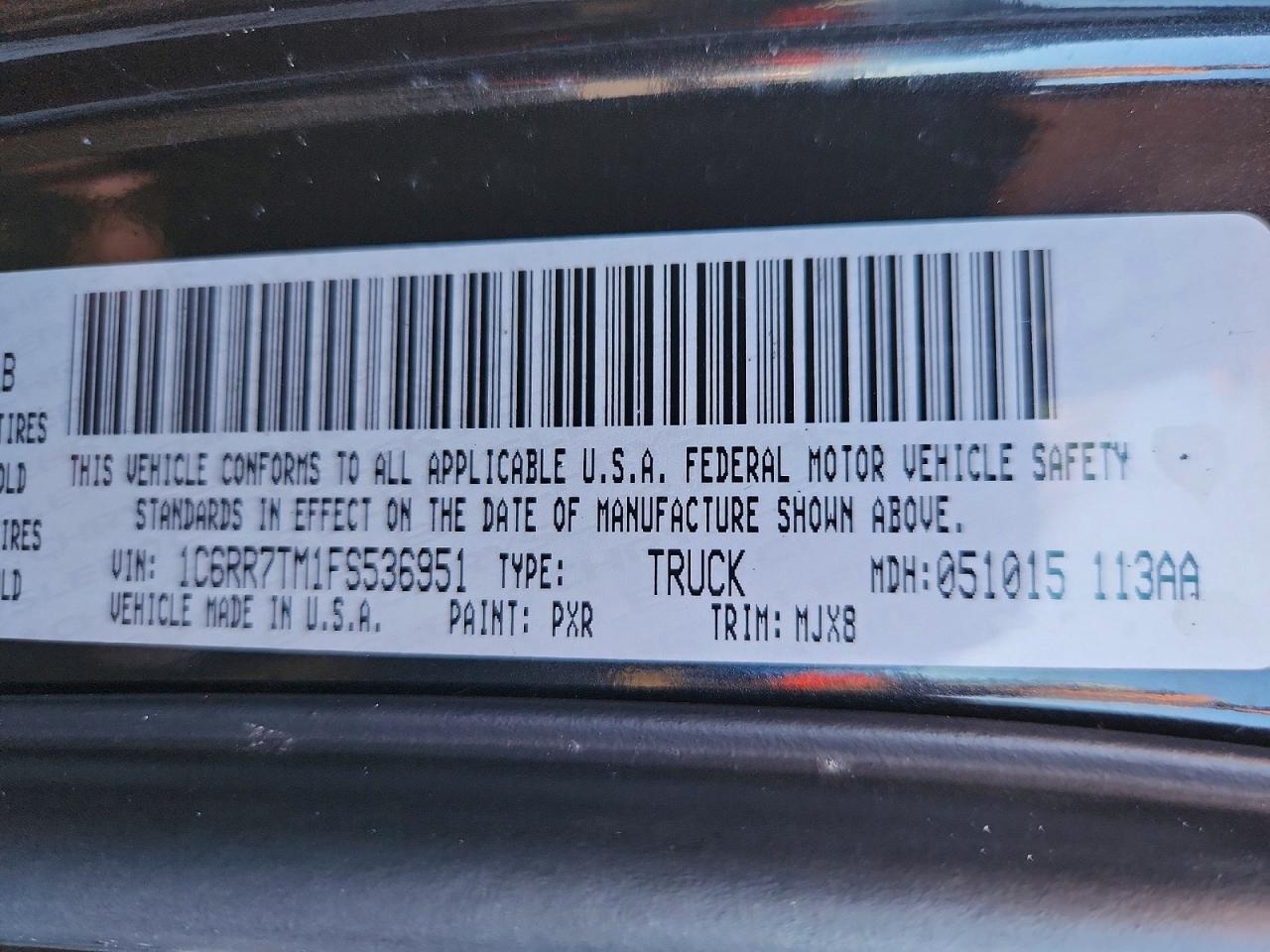 2015 RAM 1500 SLT photo 12