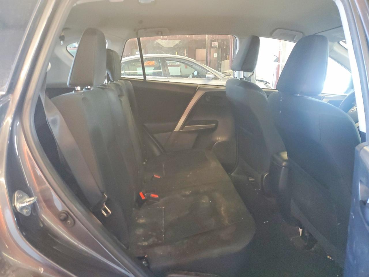 2016 TOYOTA RAV4 LE photo 21