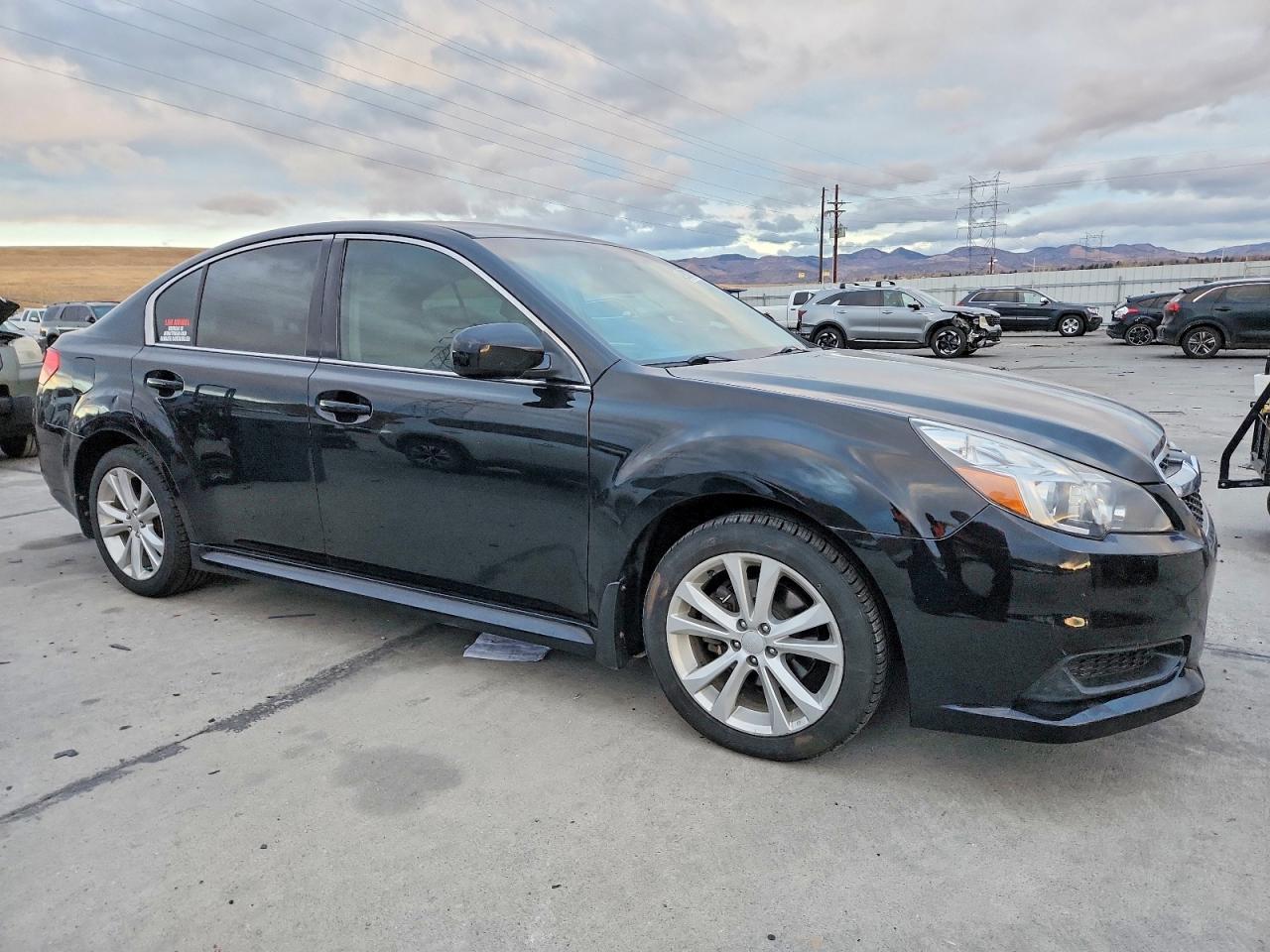 2013 SUBARU LEGACY 2.5I PREMIUM photo 4