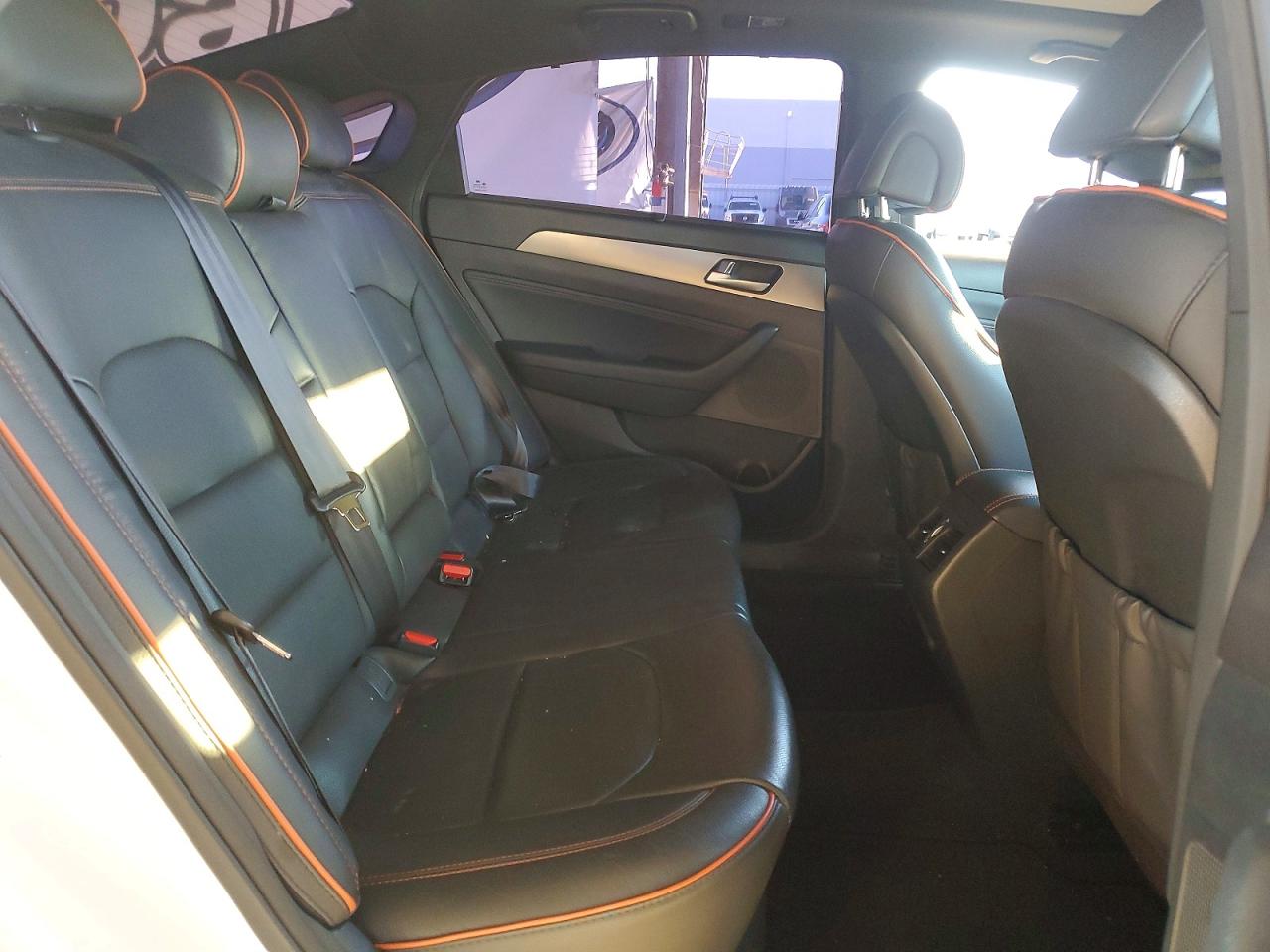 2015 HYUNDAI SONATA SPORT photo 10