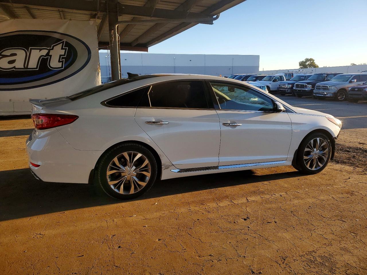 2015 HYUNDAI SONATA SPORT photo 3