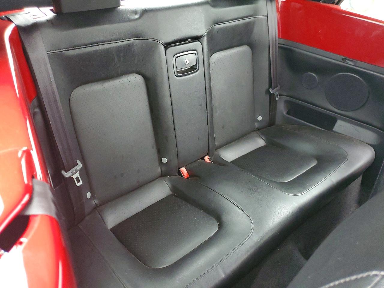 2008 VOLKSWAGEN NEW BEETLE CONVERTIBLE SE photo 10