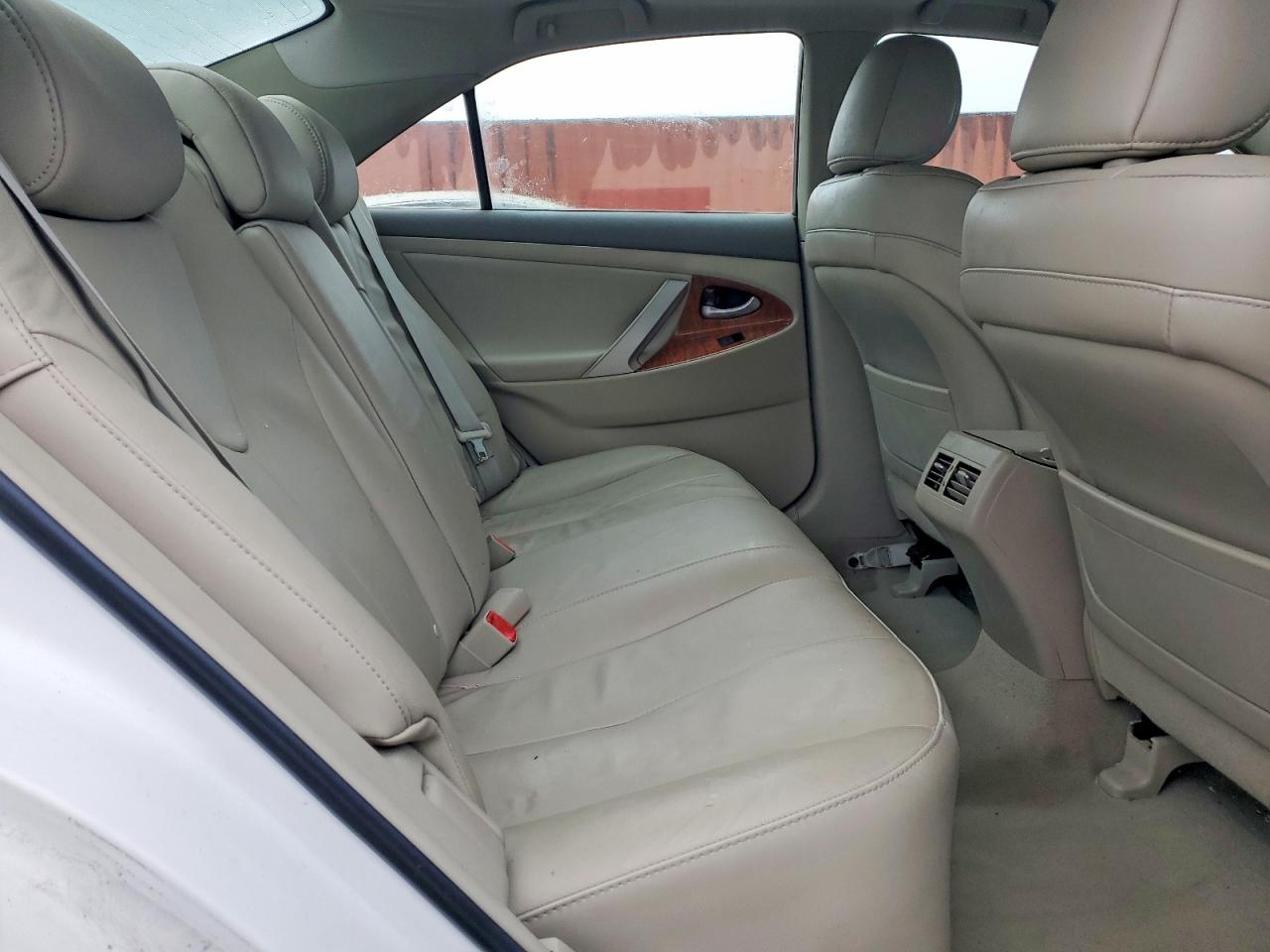 2009 TOYOTA CAMRY BASE photo 10