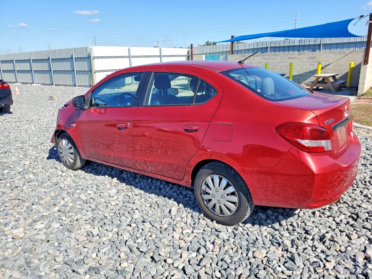 2017 MITSUBISHI MIRAGE G4 ES photo 2