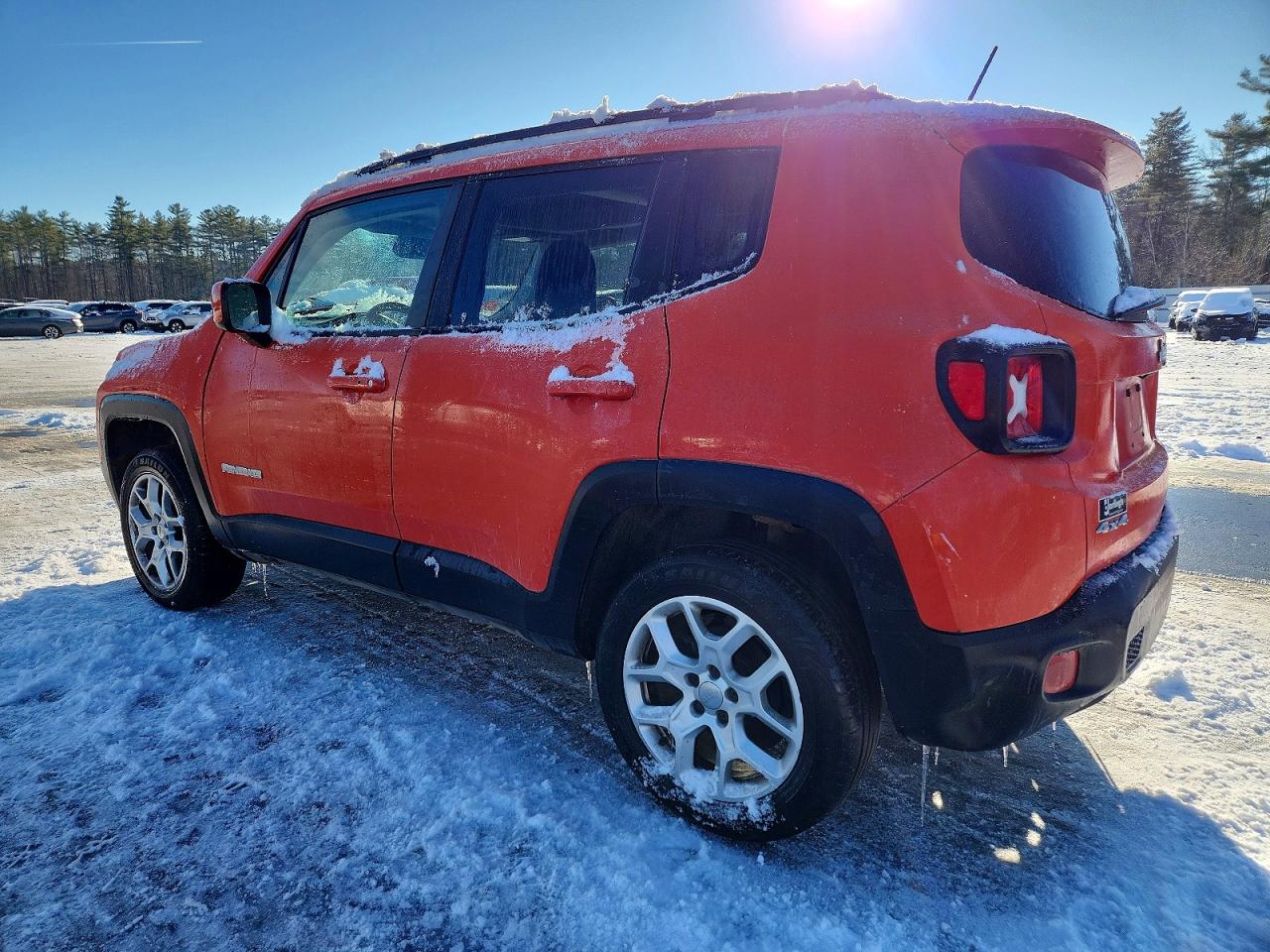 2015 JEEP RENEGADE LATITUDE photo 2