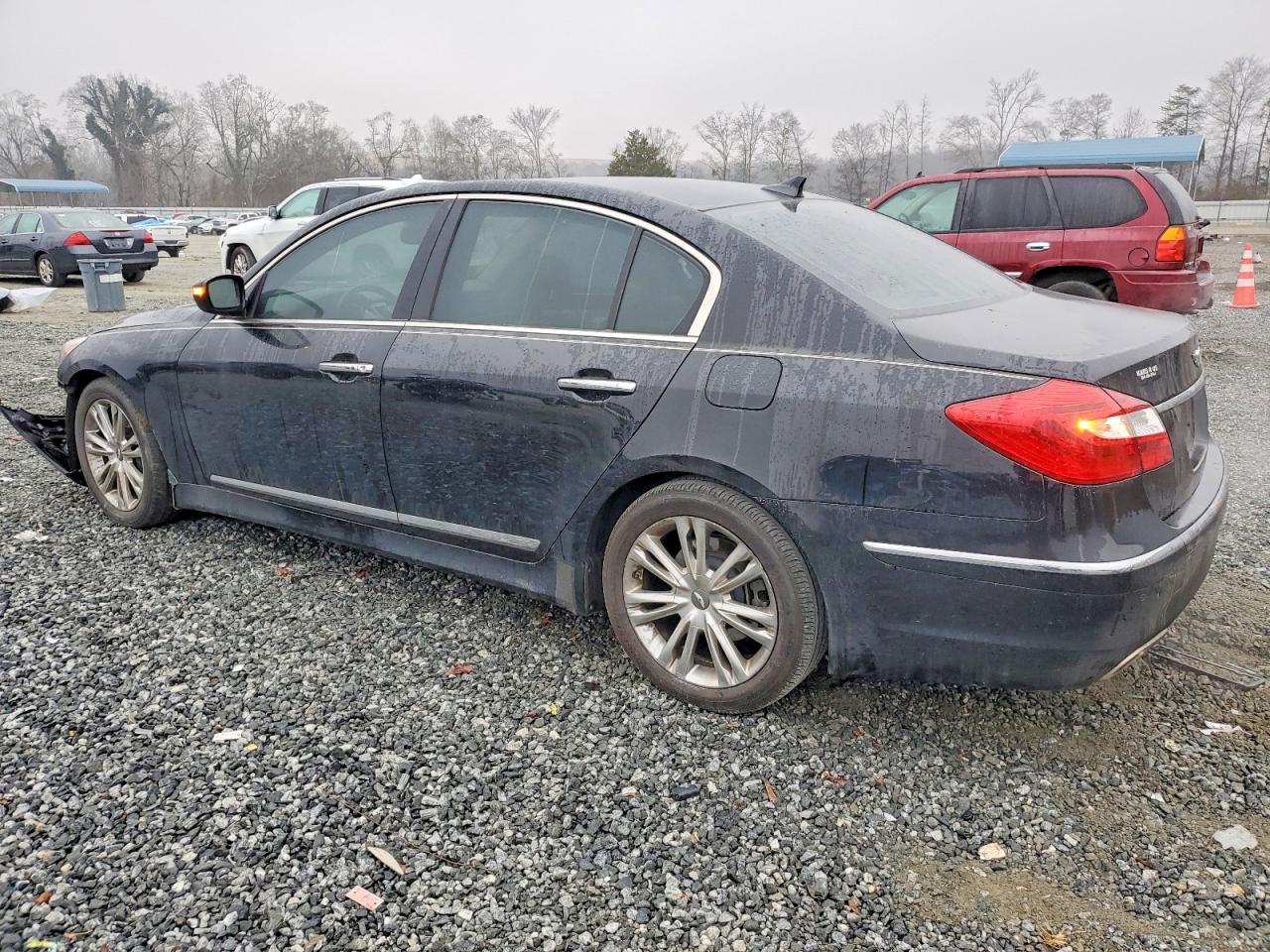 2012 HYUNDAI GENESIS 4.6L photo 2