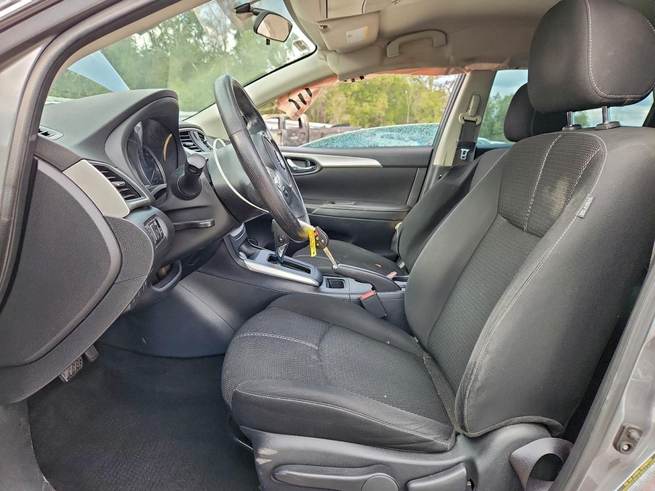 2018 NISSAN SENTRA S photo 13
