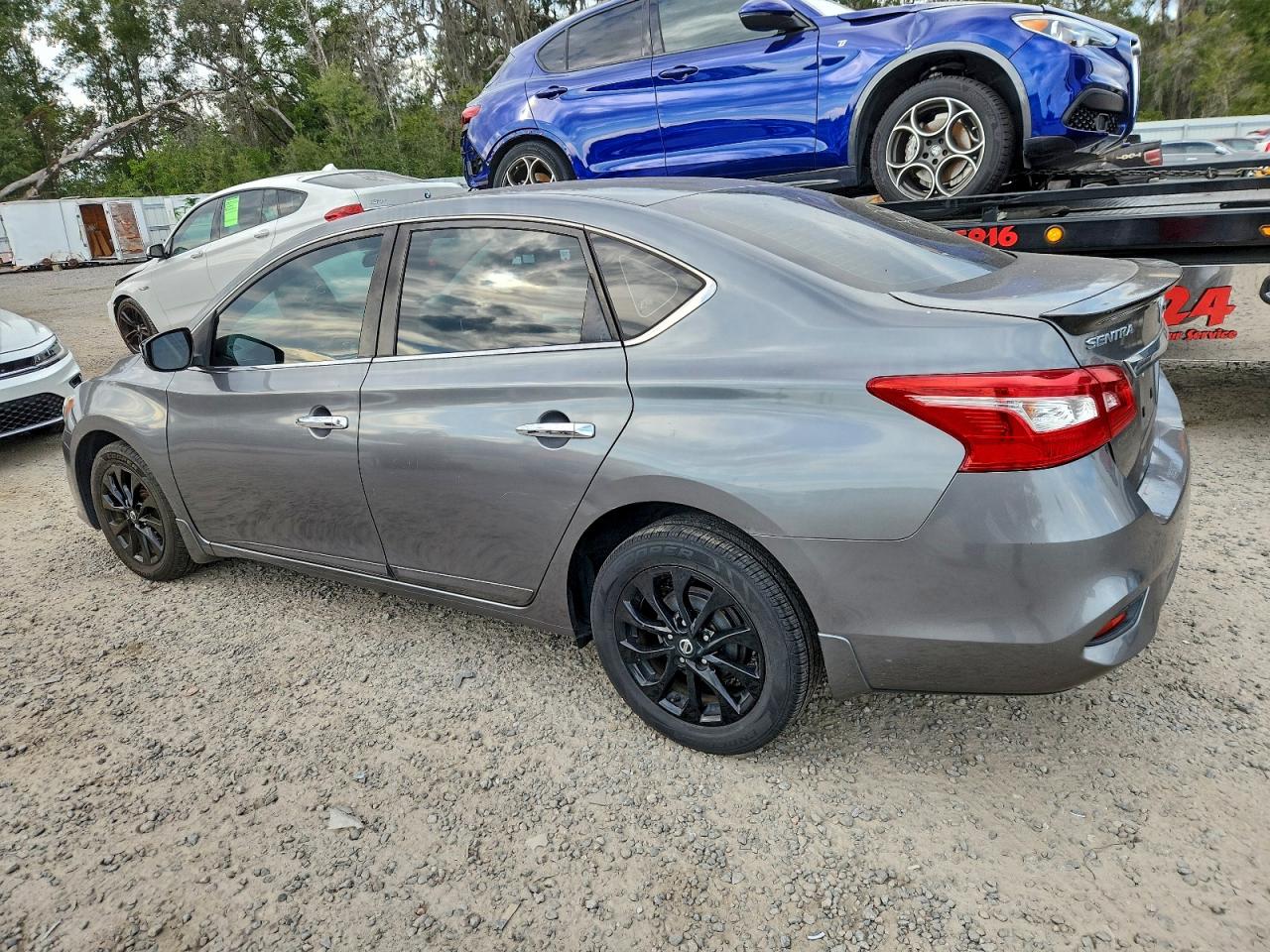 2018 NISSAN SENTRA S photo 3