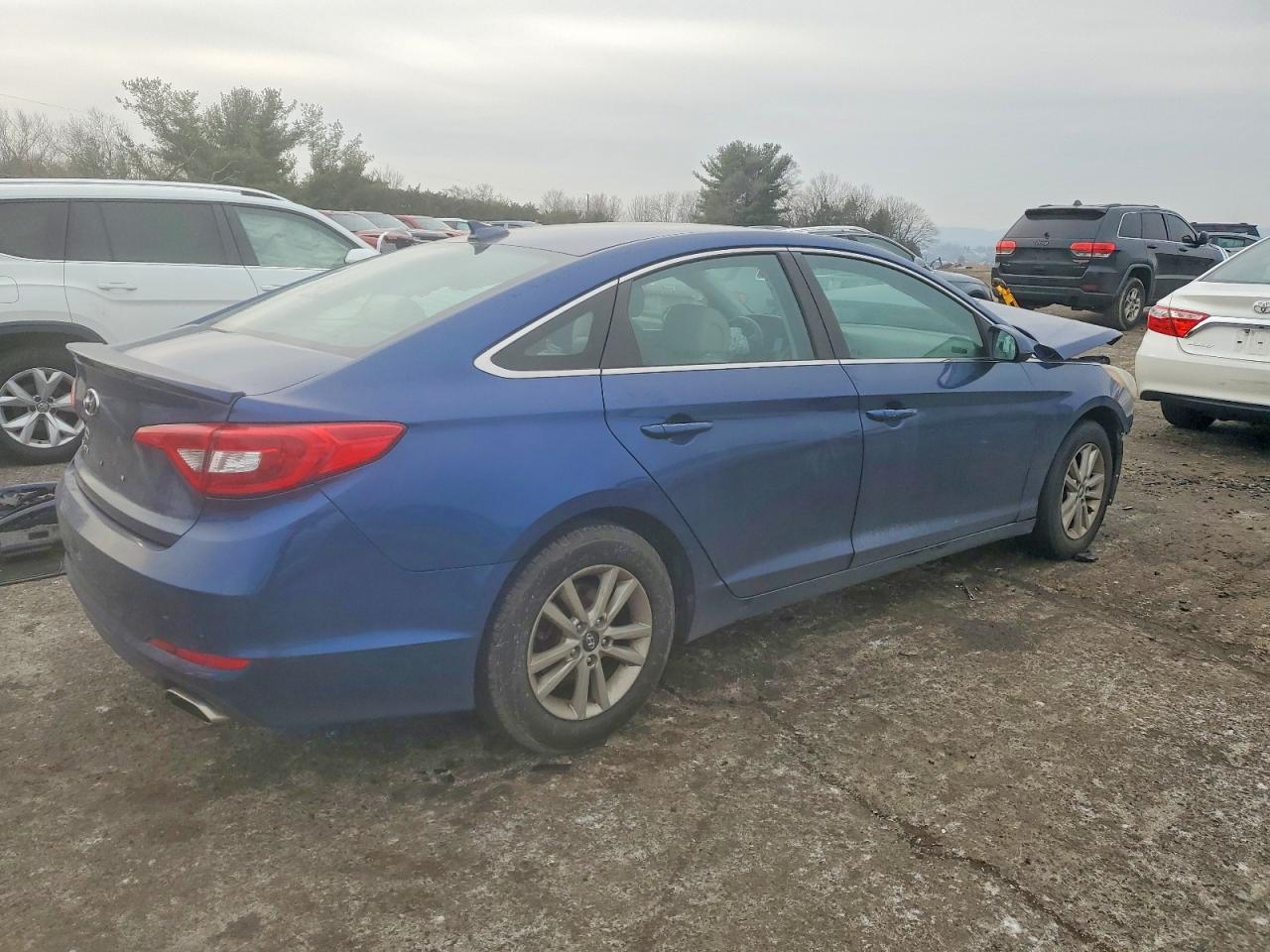 2015 HYUNDAI SONATA SE photo 7