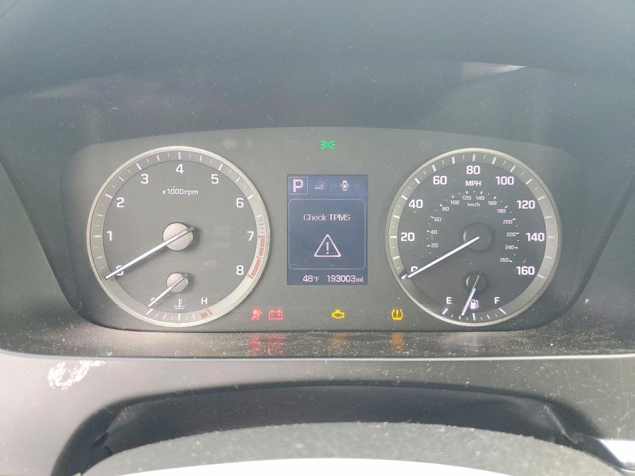 2015 HYUNDAI SONATA SE photo 25