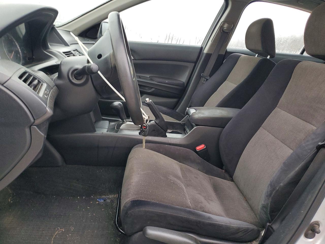 2008 HONDA ACCORD LX photo 7