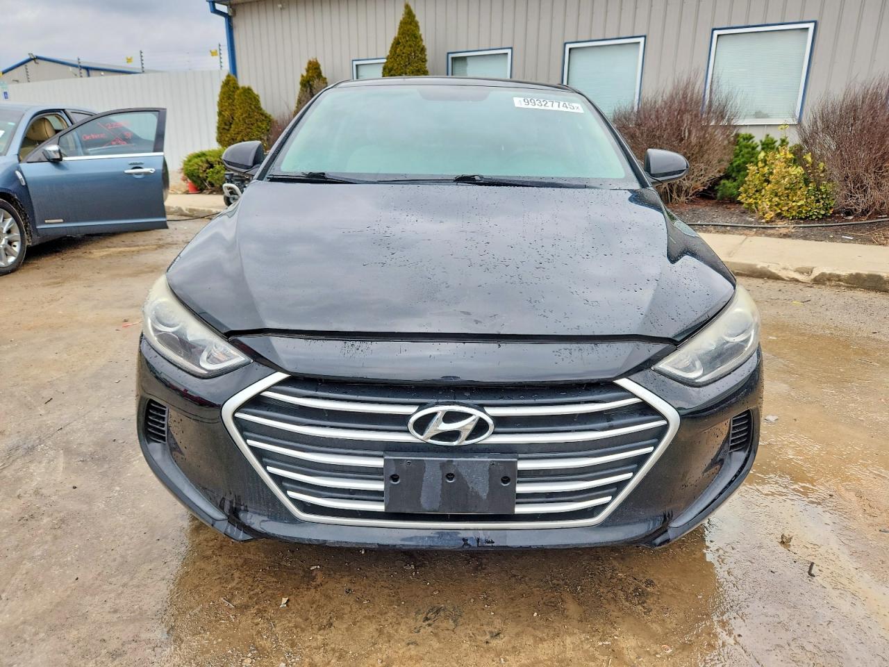 2017 HYUNDAI ELANTRA SE photo 9