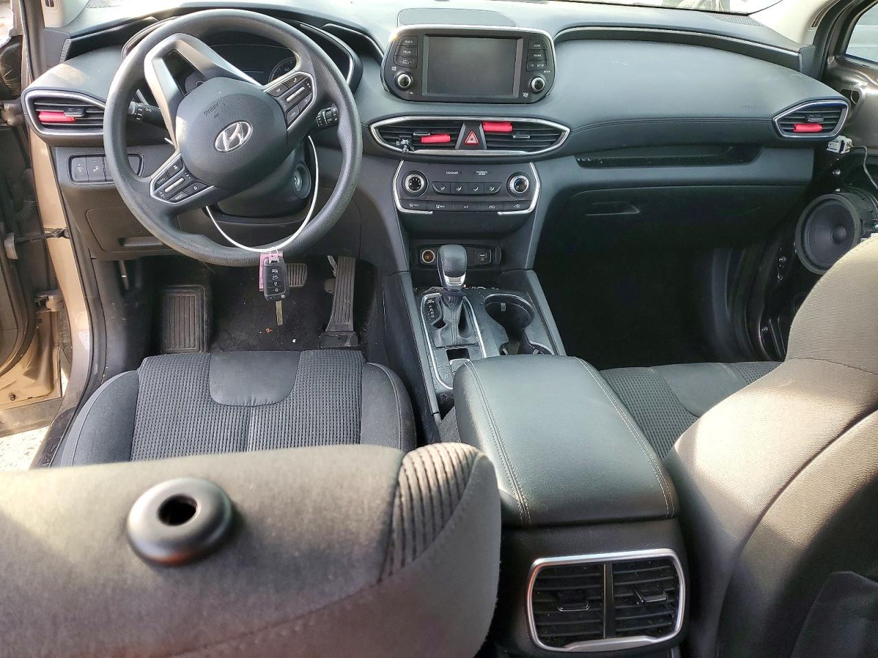 2019 HYUNDAI SANTA FE photo 8