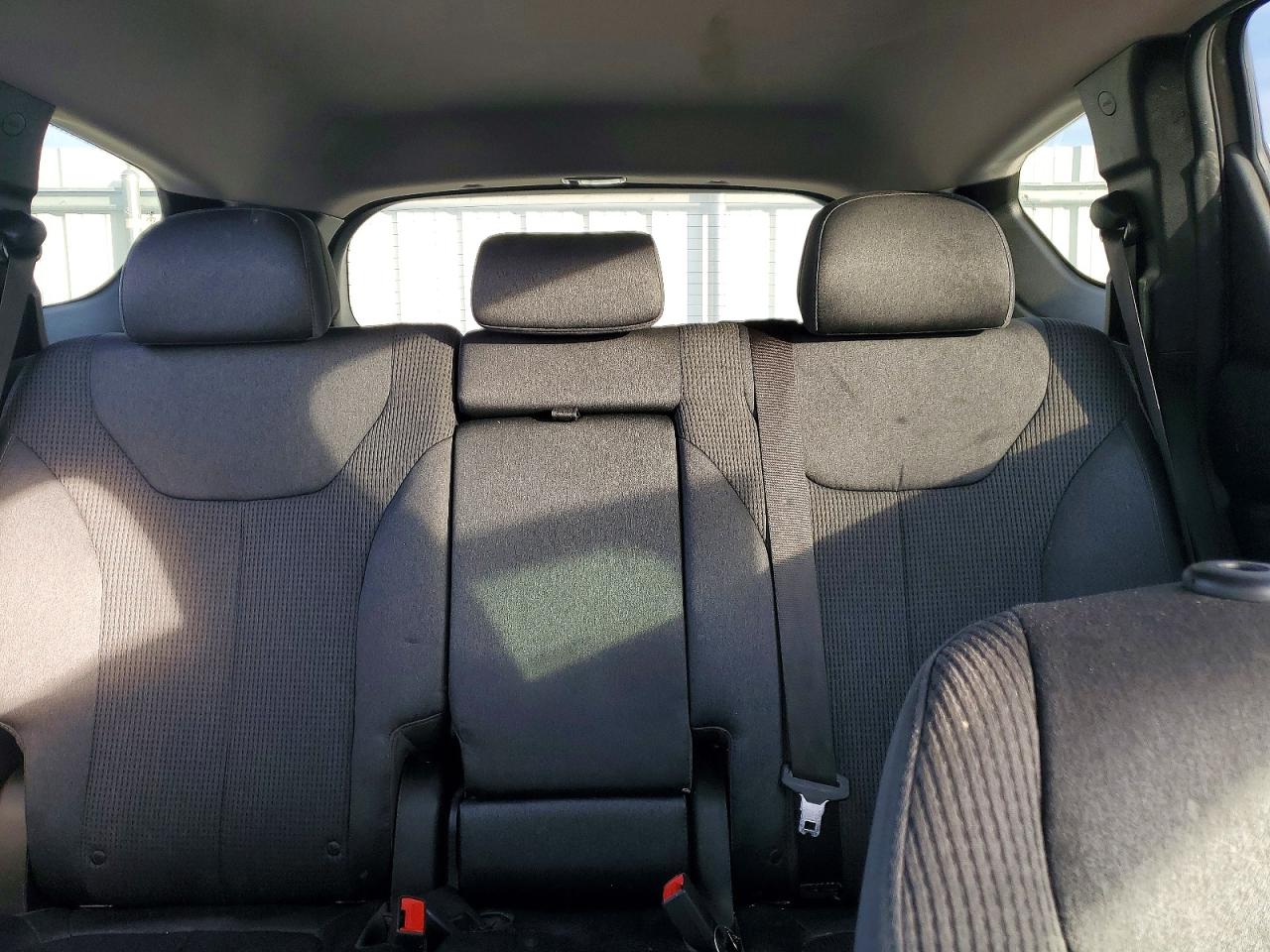 2019 HYUNDAI SANTA FE photo 10