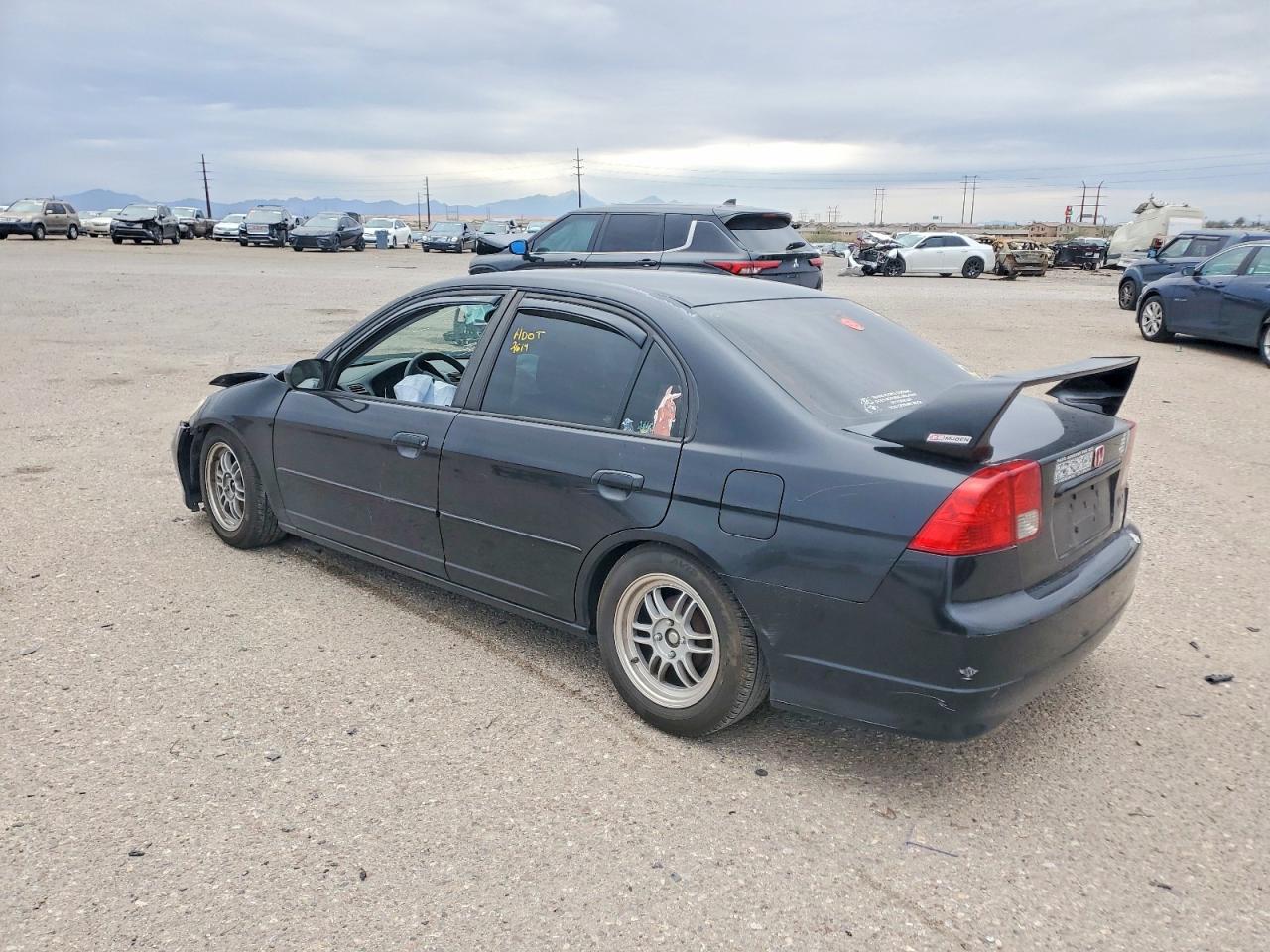 2004 HONDA CIVIC LX photo 2