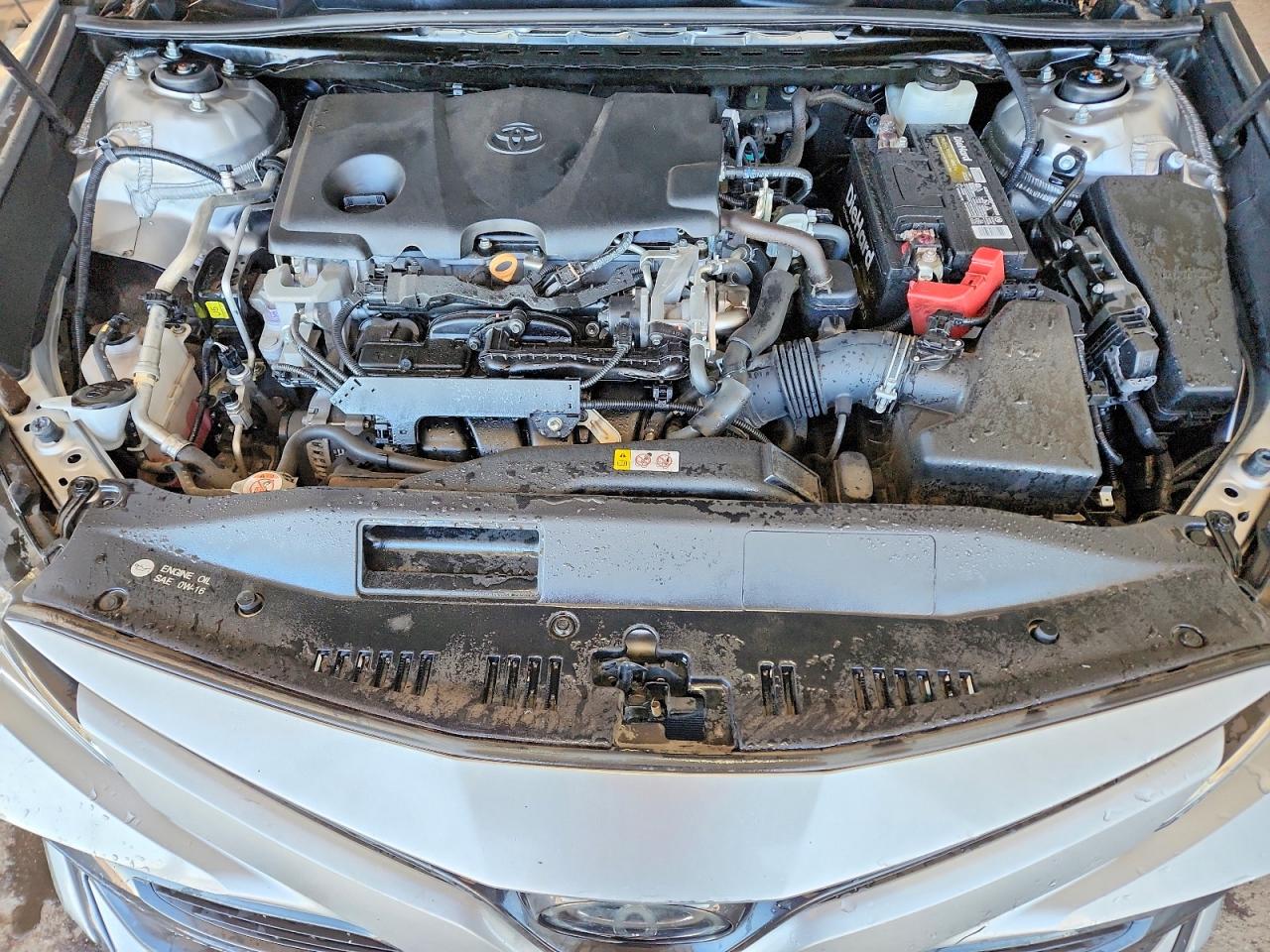 2019 TOYOTA CAMRY L photo 11