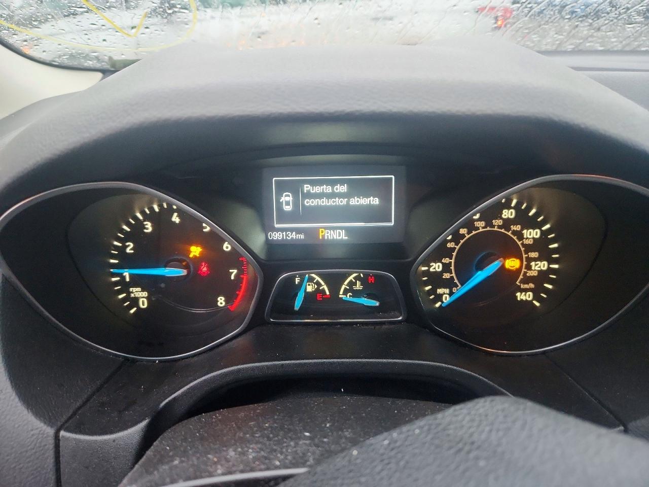 2015 FORD FOCUS SE photo 9