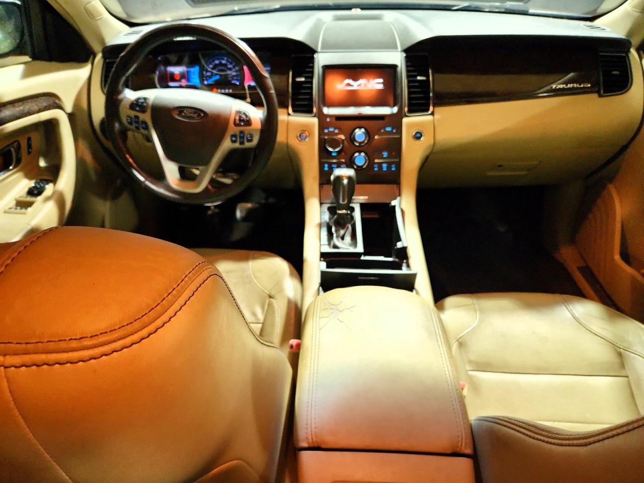 2015 FORD TAURUS LIMITED photo 15