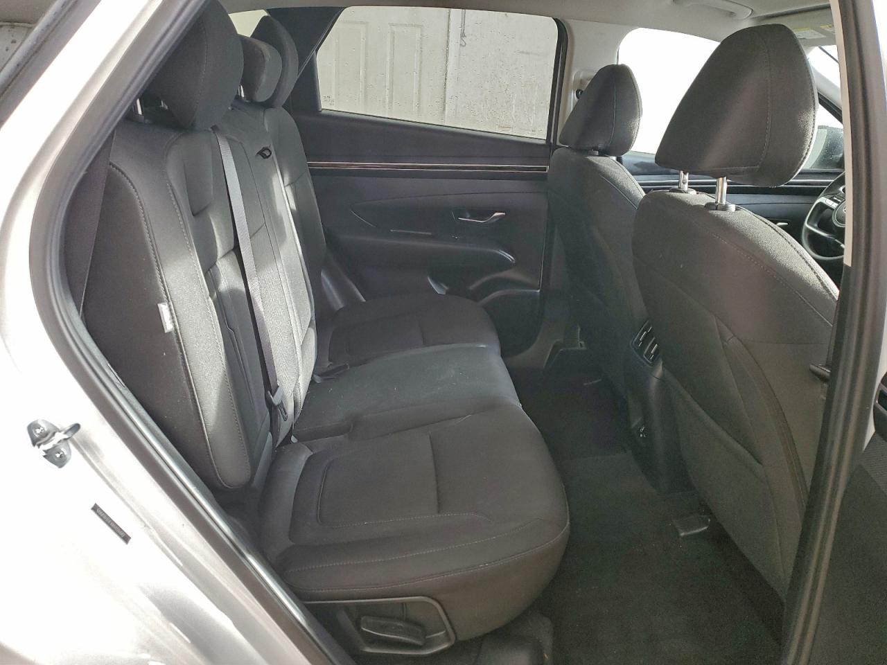 2024 HYUNDAI TUCSON SEL photo 31