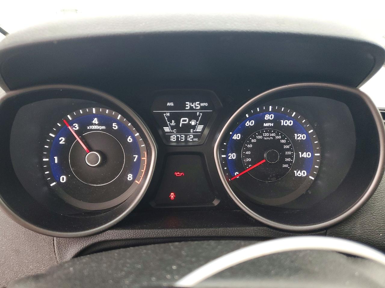 2015 HYUNDAI ELANTRA SE photo 9