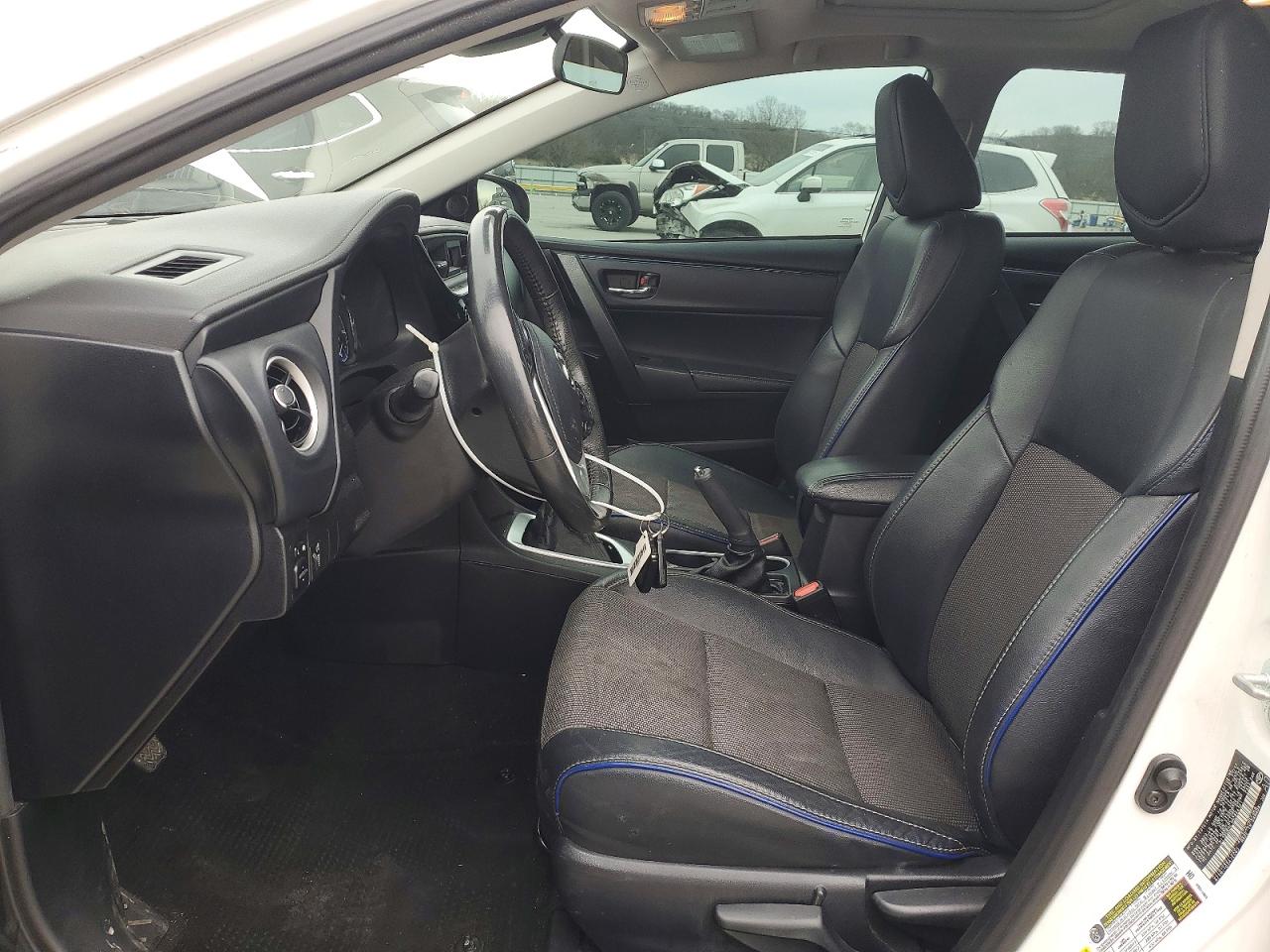2017 TOYOTA COROLLA L photo 7