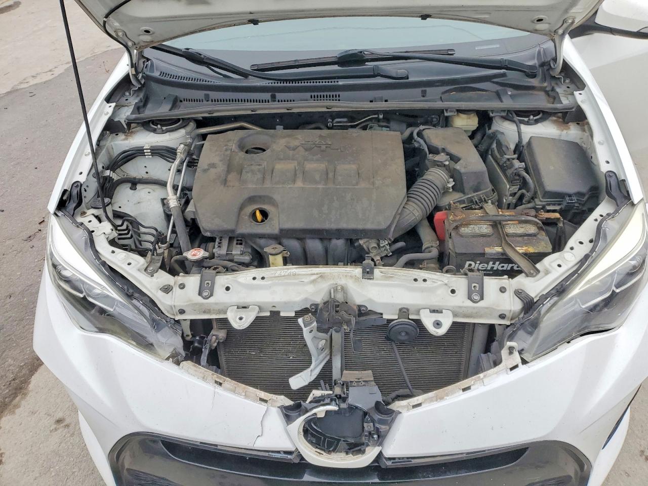2017 TOYOTA COROLLA L photo 11