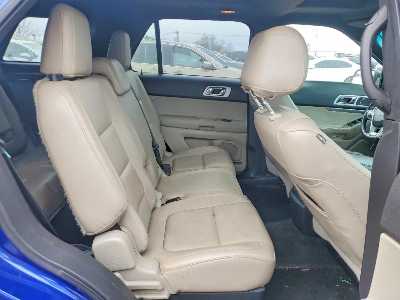 2015 FORD EXPLORER XLT photo 21