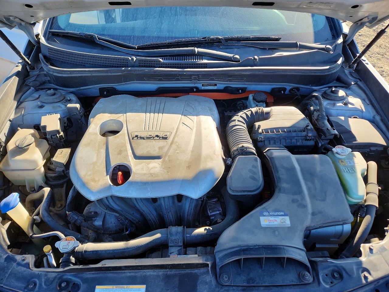 2012 HYUNDAI SONATA HYBRID photo 11