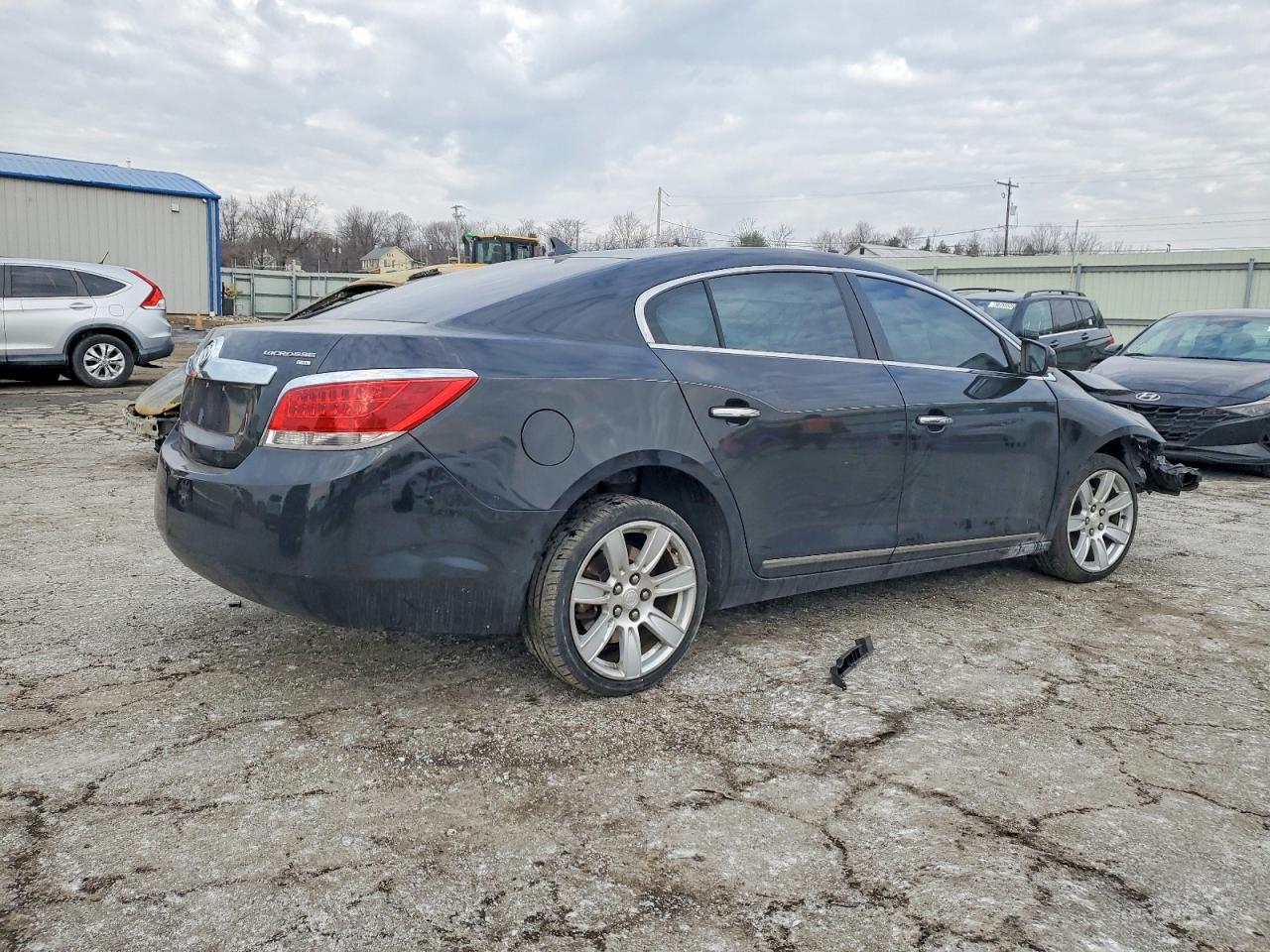 2011 BUICK LACROSSE photo 3