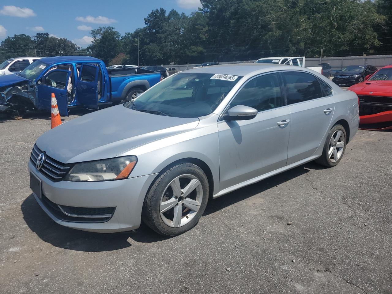 2012 VOLKSWAGEN PASSAT