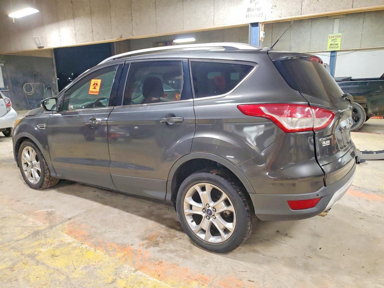 2016 FORD ESCAPE TITANIUM photo 2