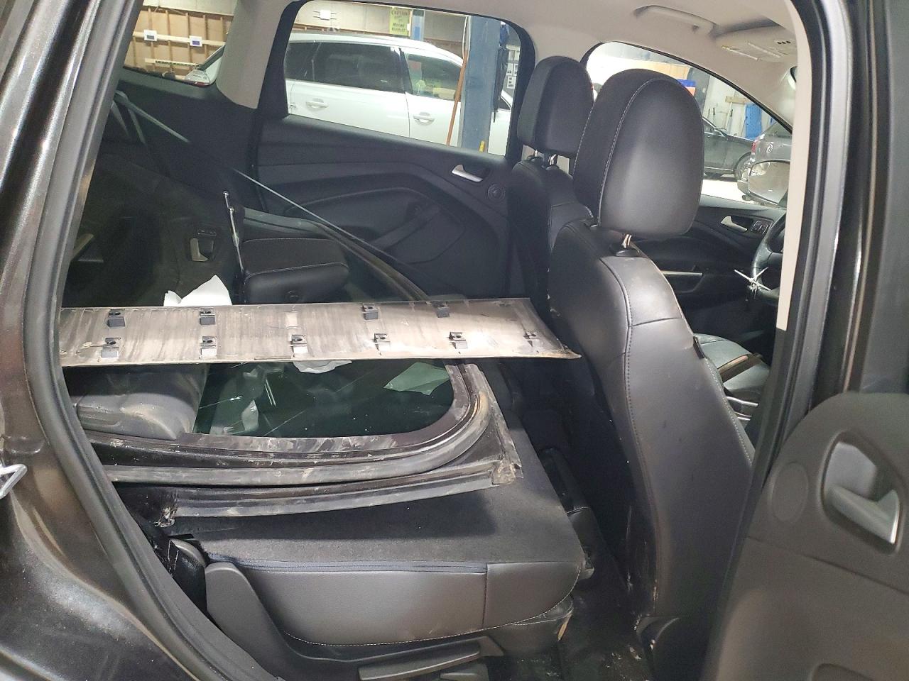 2016 FORD ESCAPE TITANIUM photo 11