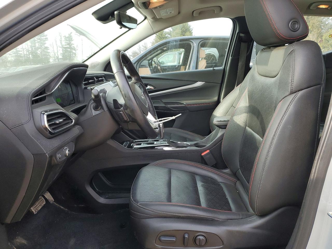 2023 CHEVROLET BOLT EUV PREMIER photo 13