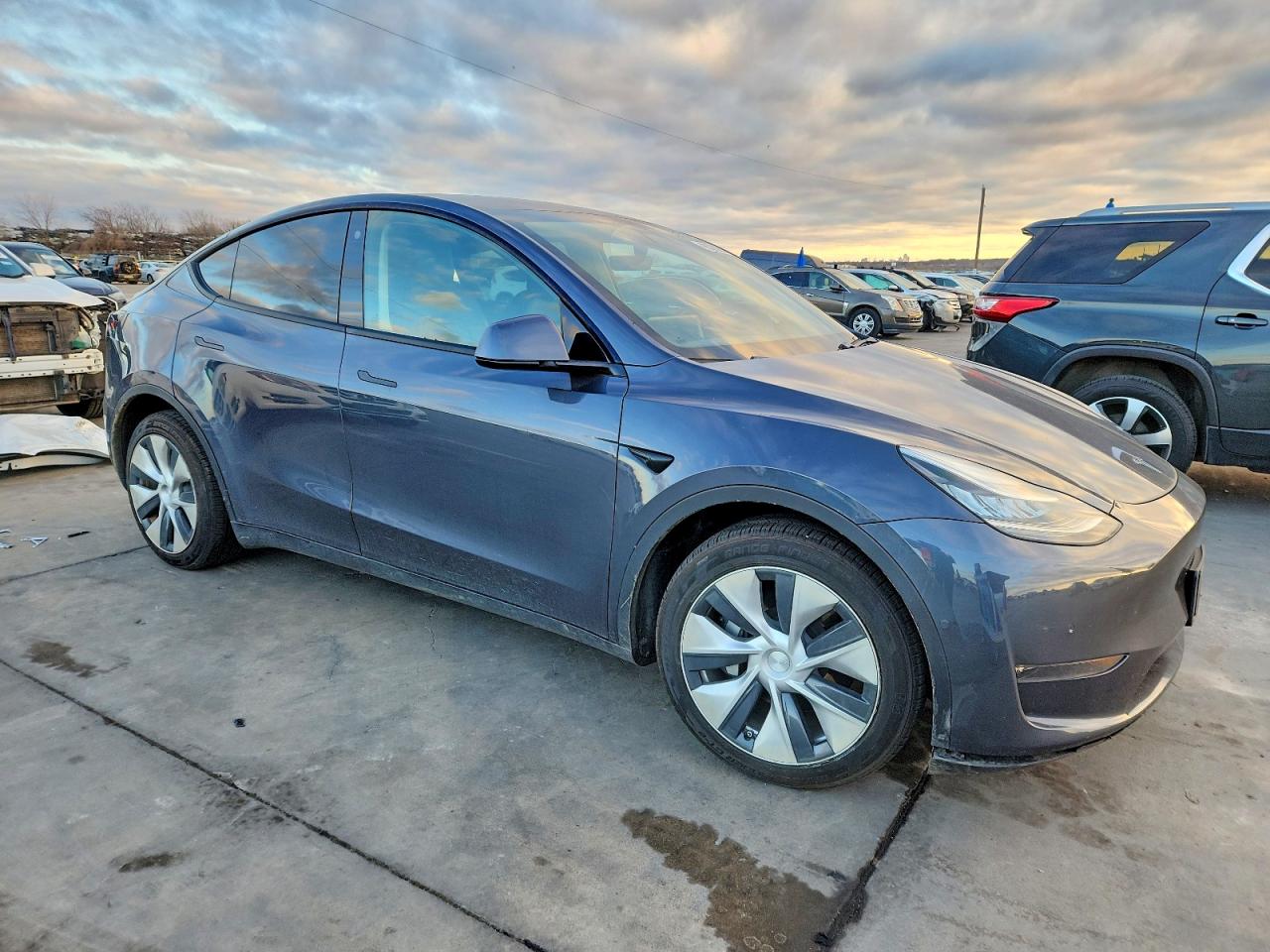 2021 TESLA MODEL Y photo 4