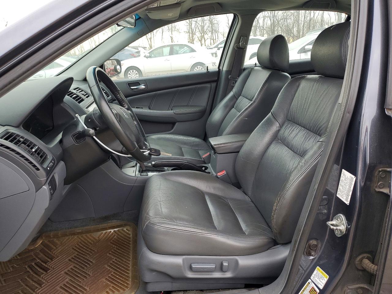 2007 HONDA ACCORD photo 7