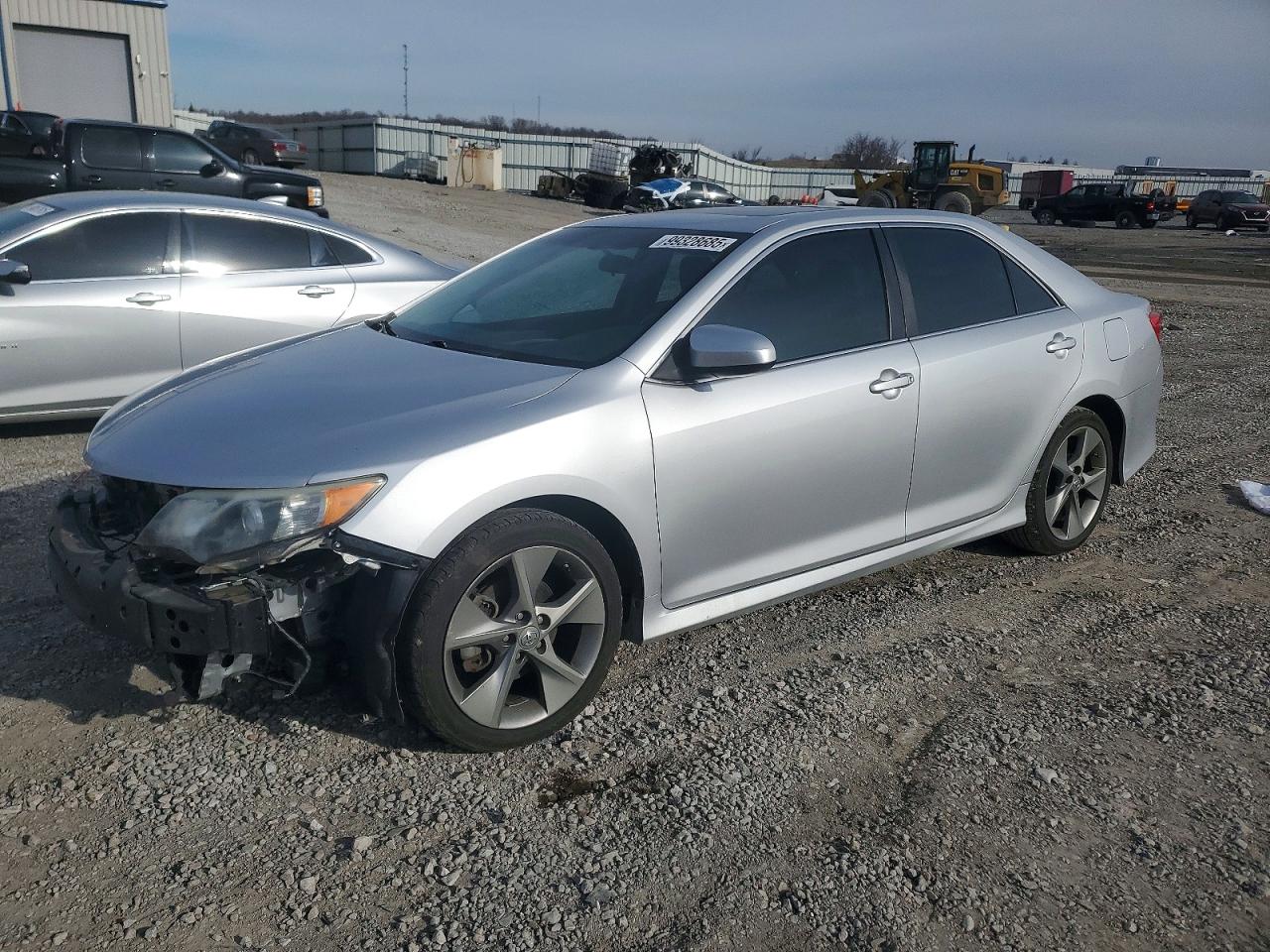 2014 TOYOTA CAMRY