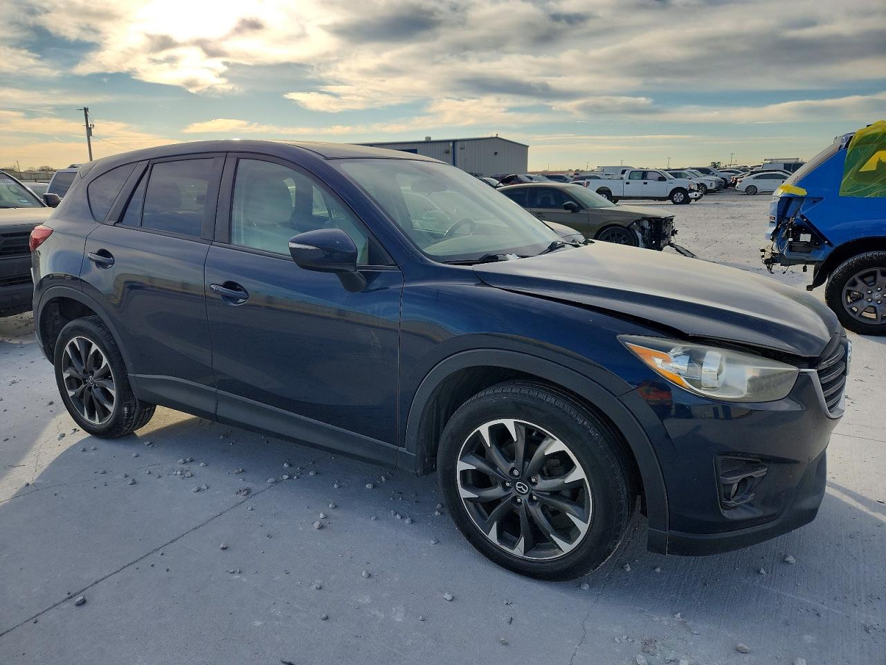 2016 MAZDA CX-5 GT photo 4