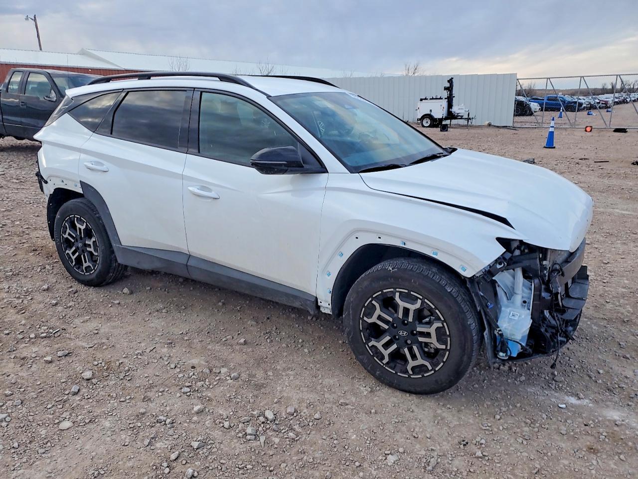 2025 HYUNDAI TUCSON XRT photo 4