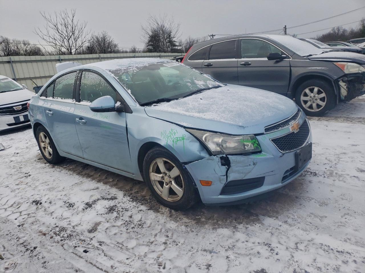 2011 CHEVROLET CRUZE LT photo 4