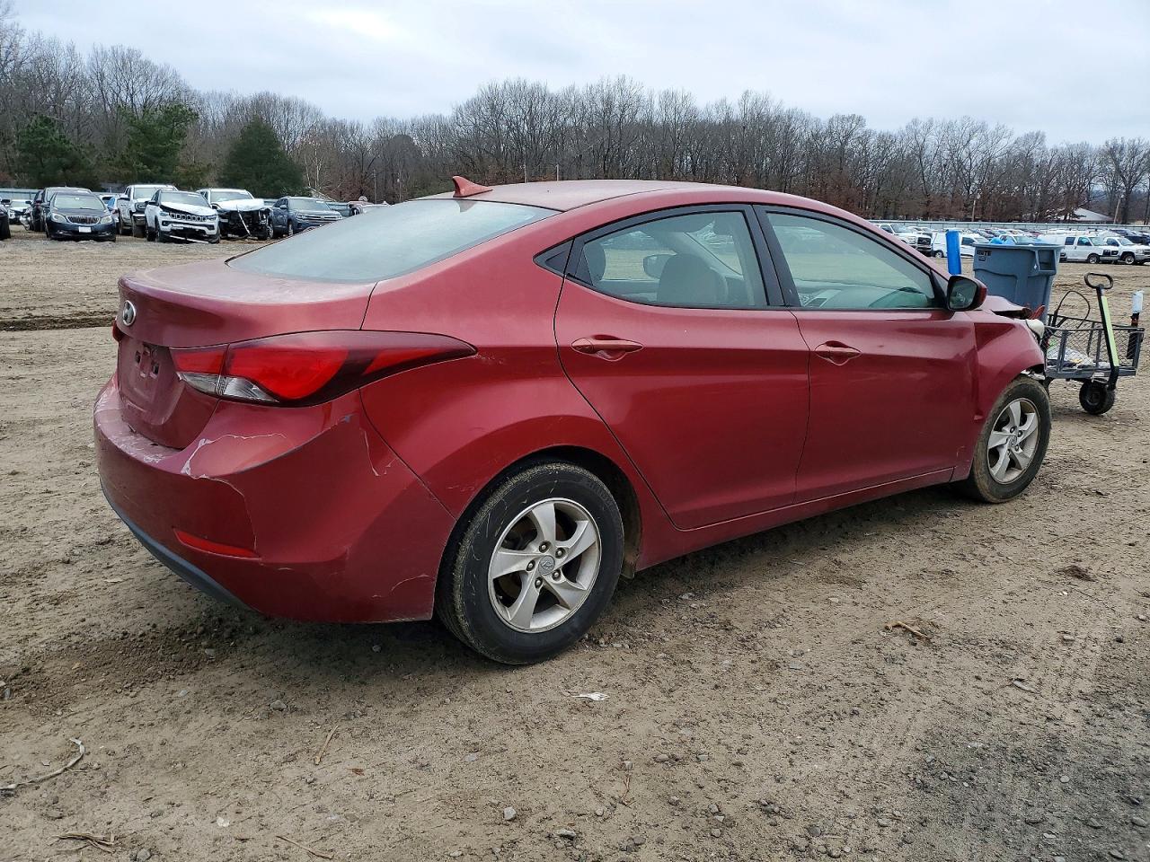 2014 HYUNDAI ELANTRA SE photo 3
