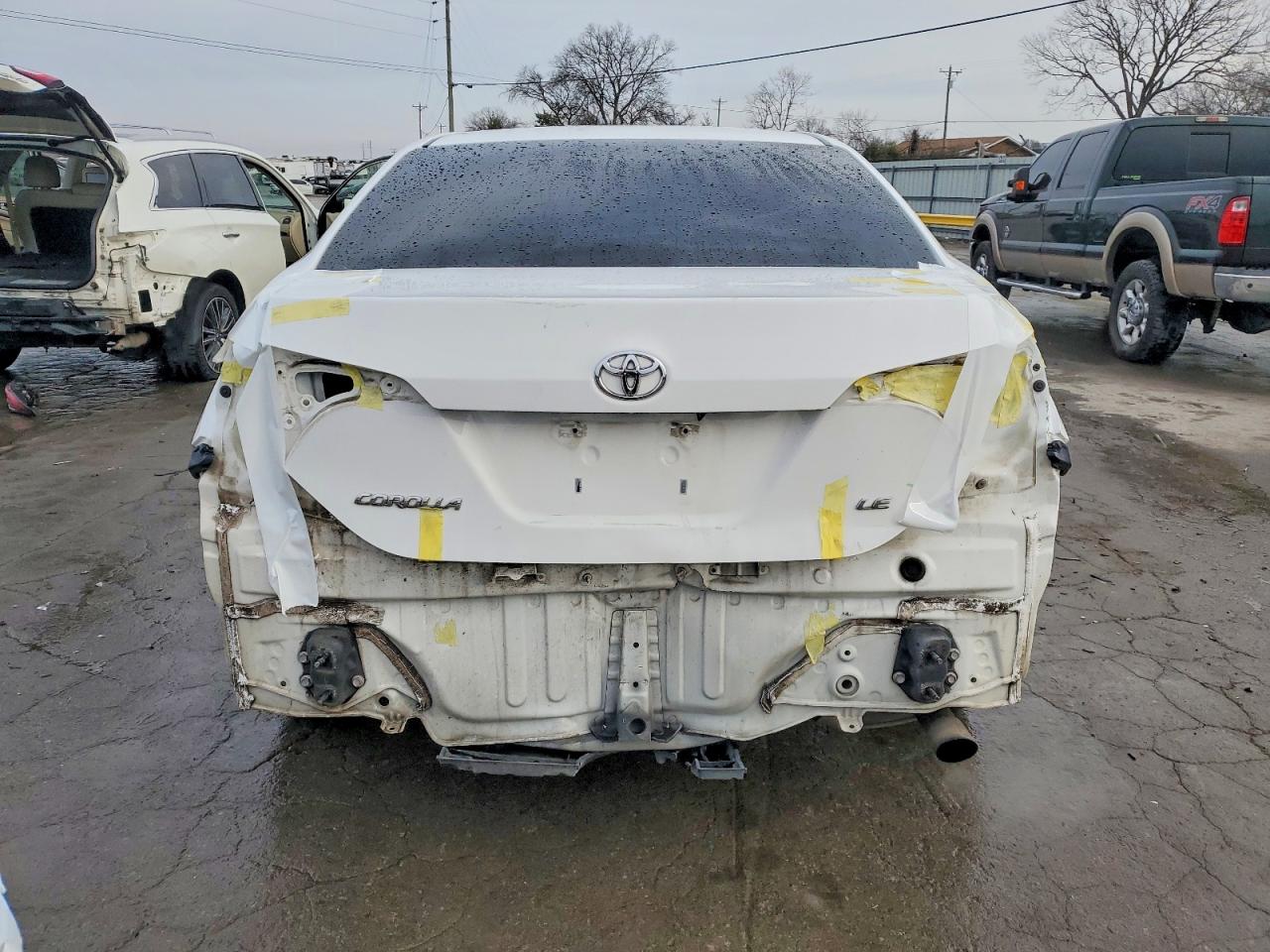 2014 TOYOTA COROLLA L photo 6