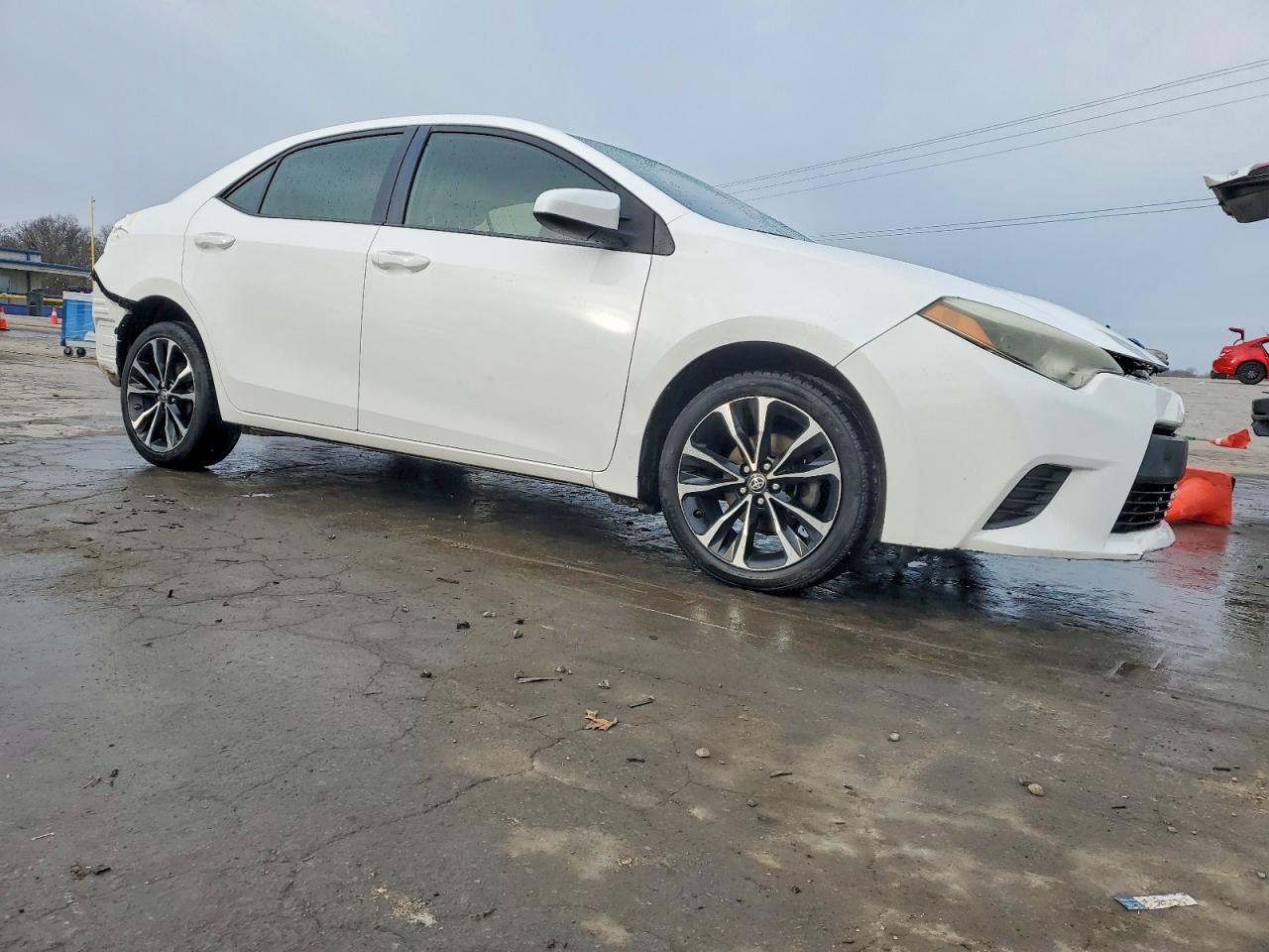 2014 TOYOTA COROLLA L photo 4