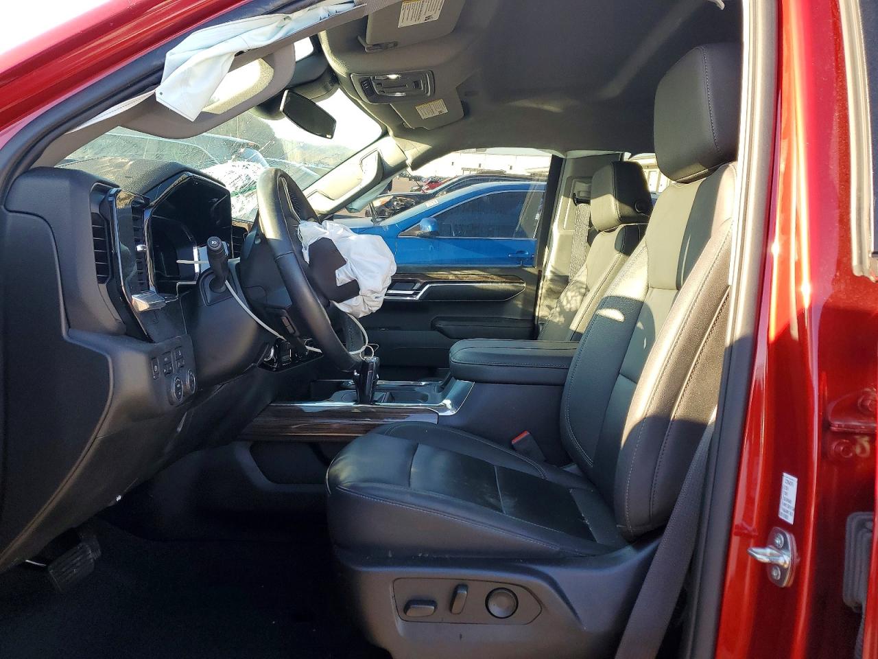 2024 CHEVROLET SILVERADO K1500 RST photo 13