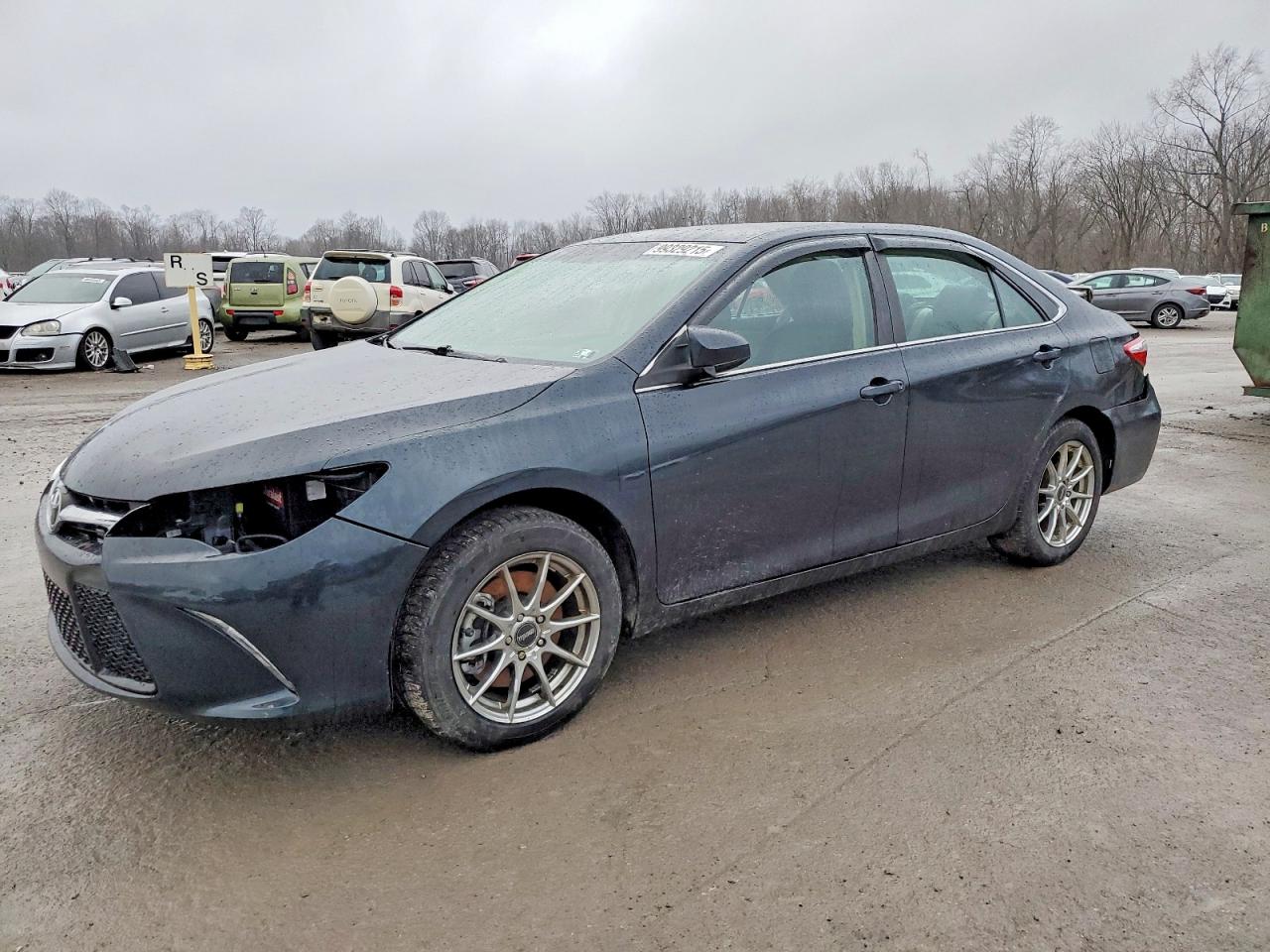 2015 TOYOTA CAMRY