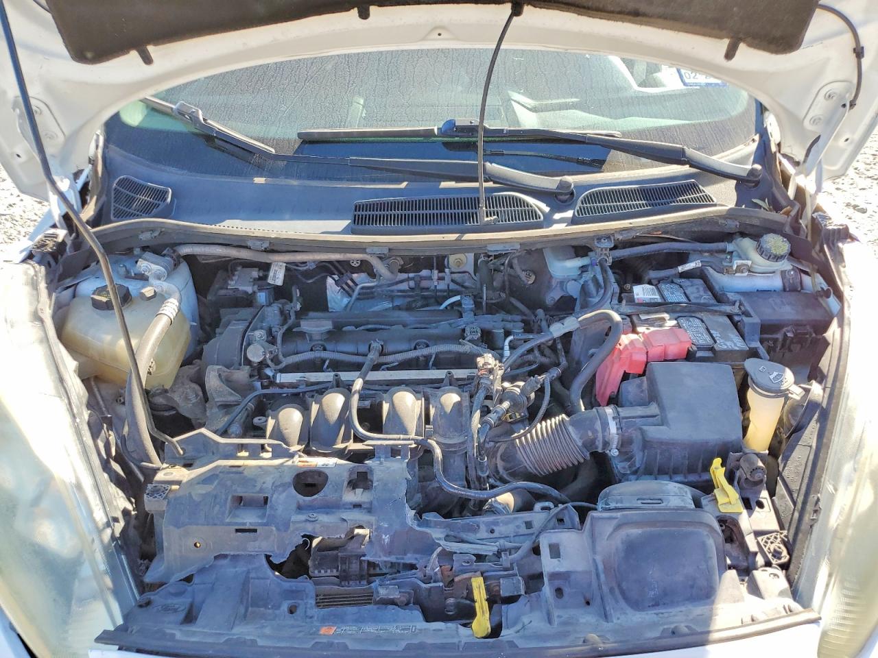2016 FORD FIESTA SE photo 11