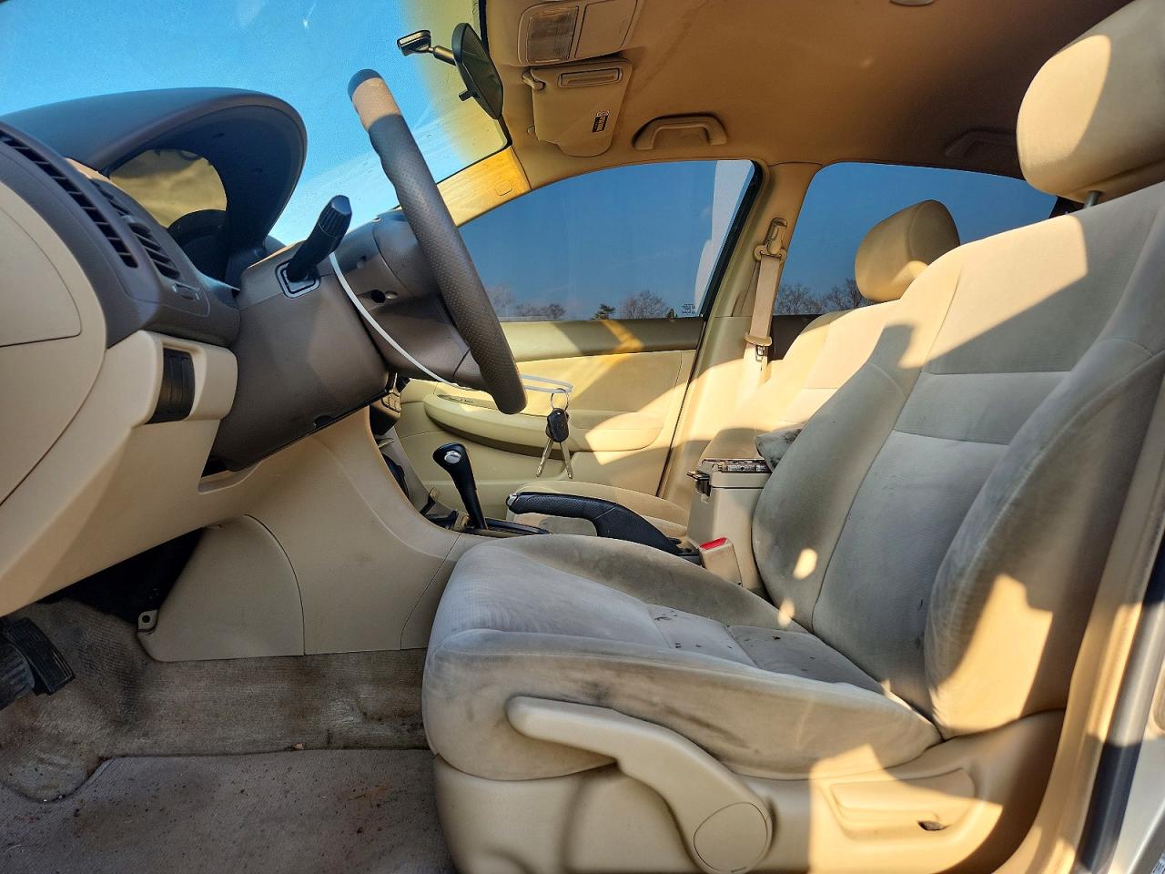 2003 HONDA ACCORD LX photo 7