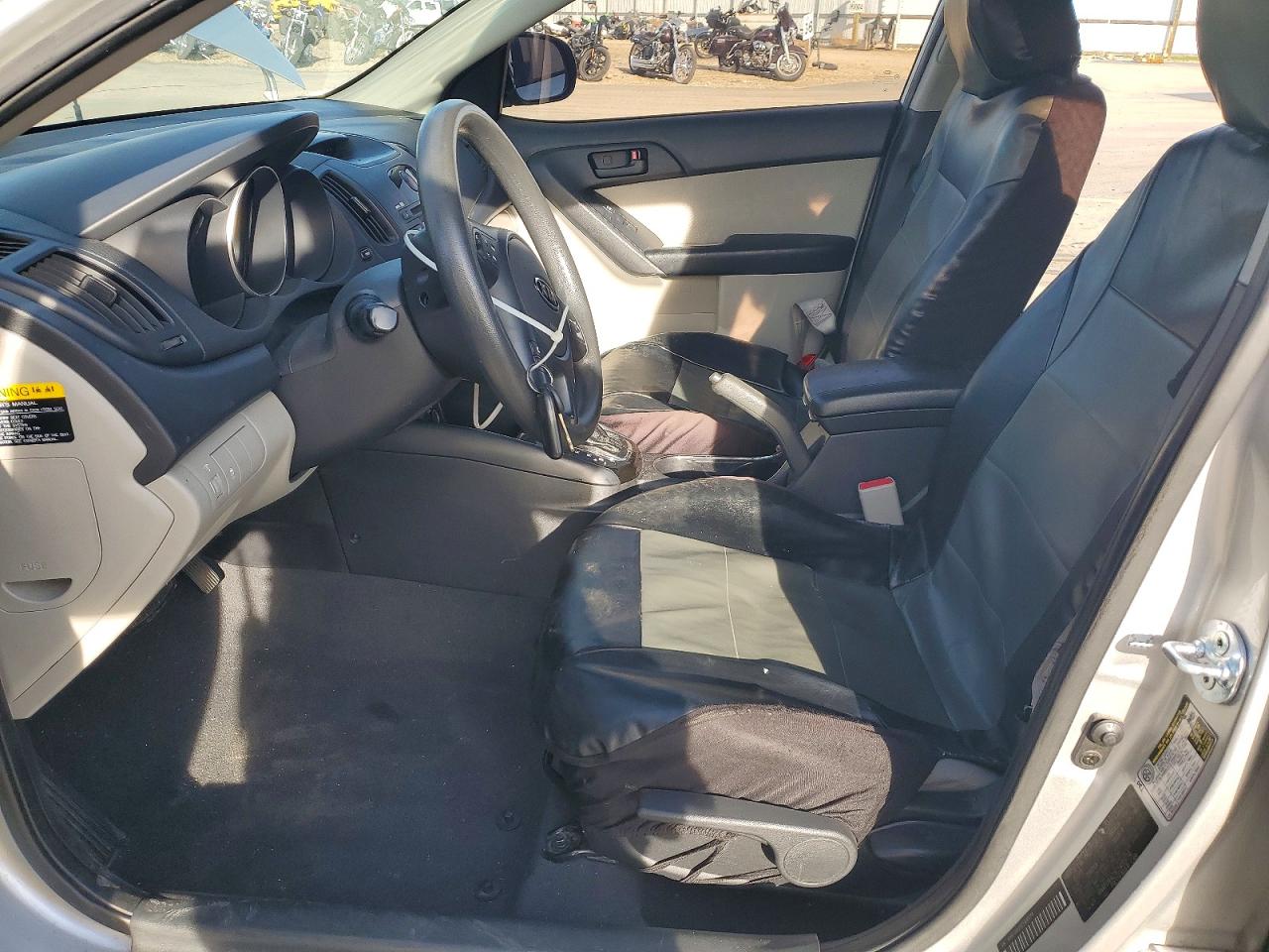 2012 KIA FORTE EX photo 7