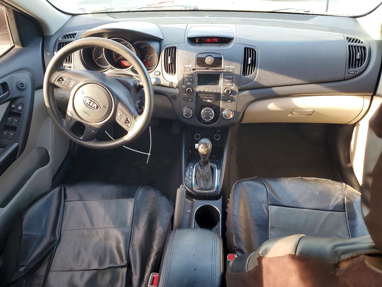 2012 KIA FORTE EX photo 8